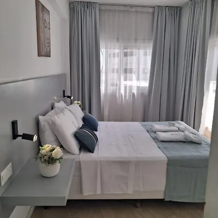 Lazuli Seaside One Bedroom Ap163 *
